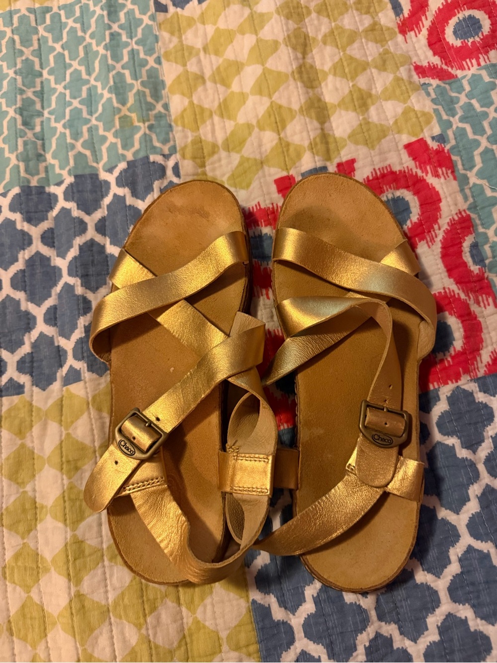 Chaco women’s sz 11 Gold leather Strappy Sandals